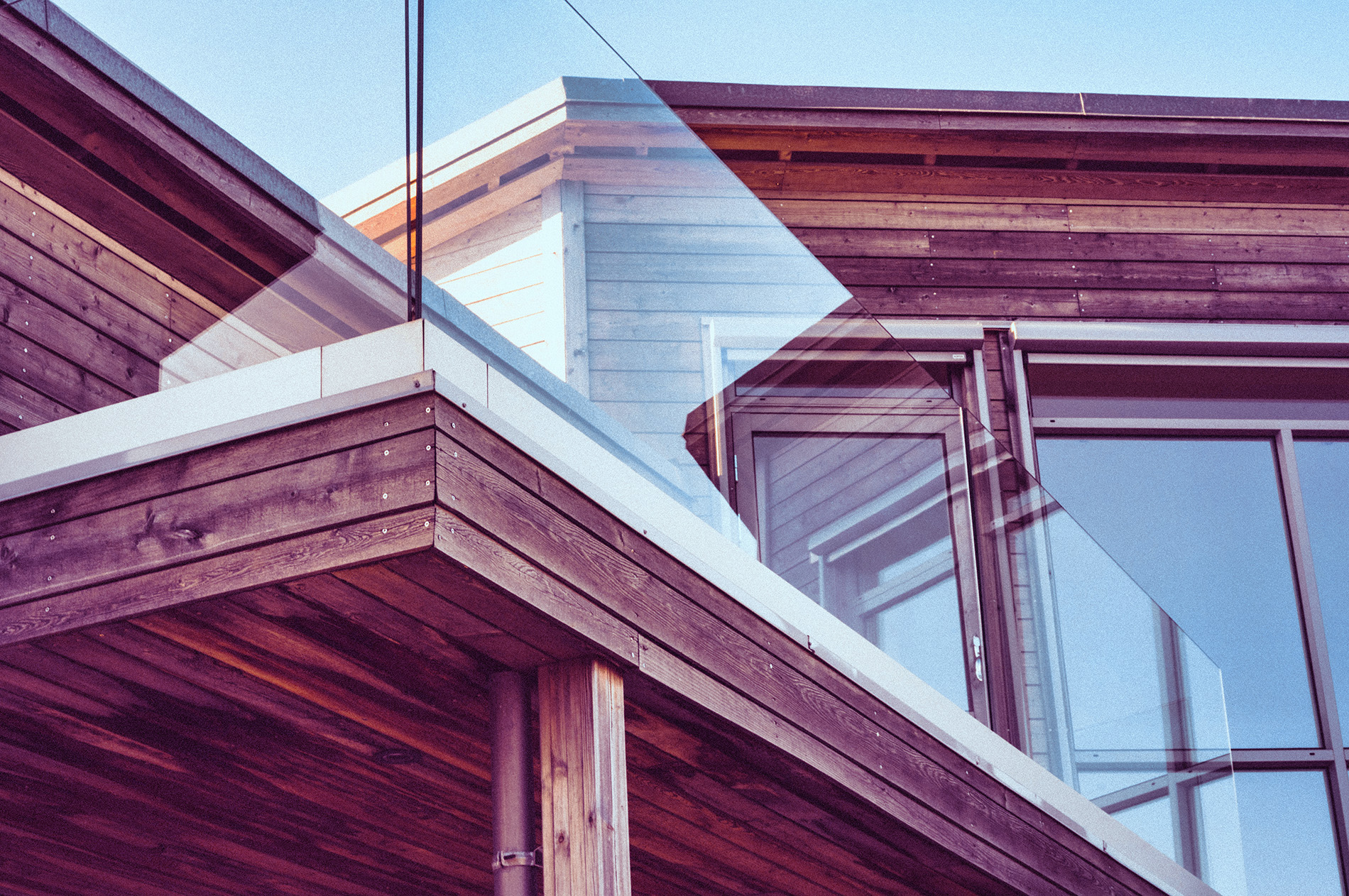 How to Find the Best Wooden Houses for Living Way Ranks